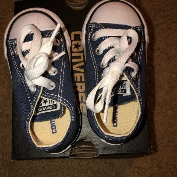 Infant/Toddler Navy Blue Converse - Picture 4 of 5